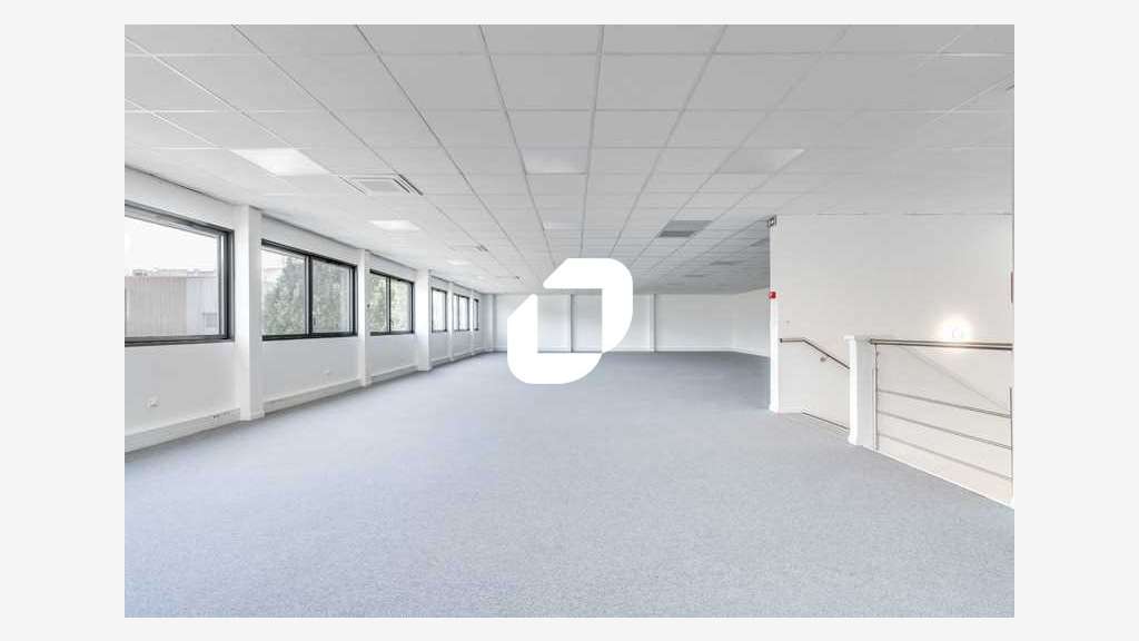 A louer Local d'activité 991m² Le blanc mesnil