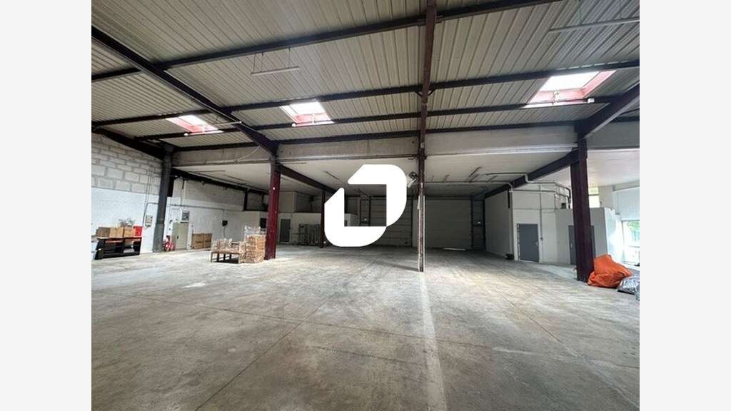A louer Local d'activité 475m² Le blanc mesnil
