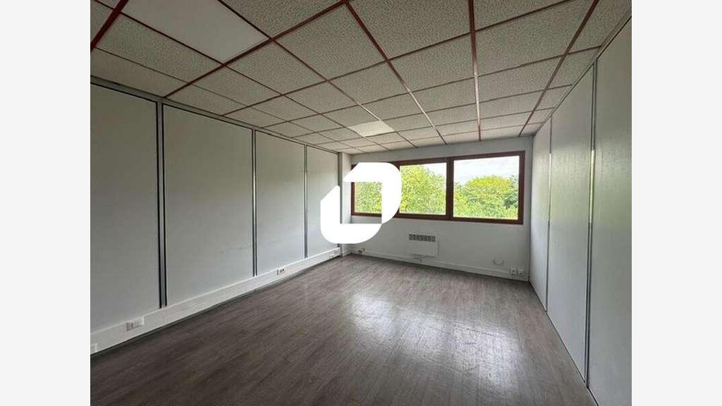 A louer Local d'activité 569m² Le blanc mesnil