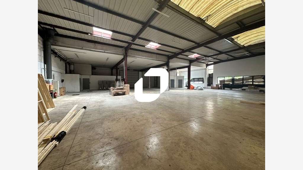 A louer Local d'activité 569m² Le blanc mesnil
