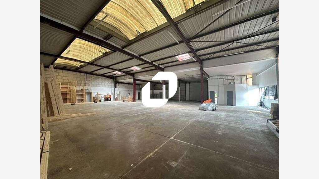 A louer Local d'activité 569m² Le blanc mesnil