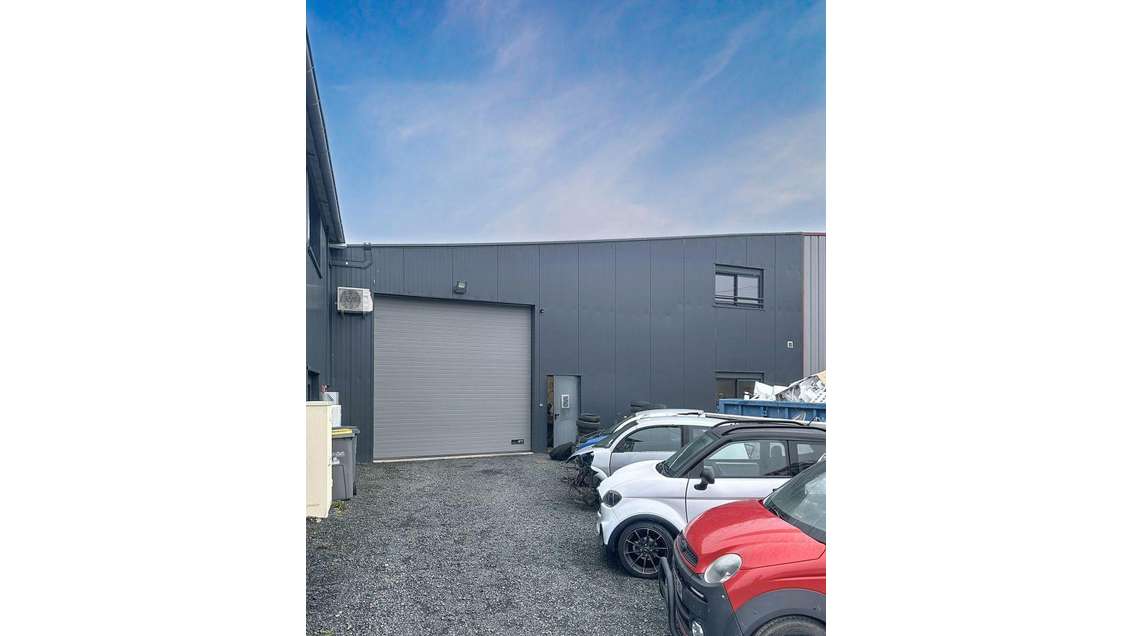 Location local d'activités 190m² Le Bois-d'Oingt