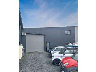 Location Locaux d'activités - Entrepôts à Val d'Oingt