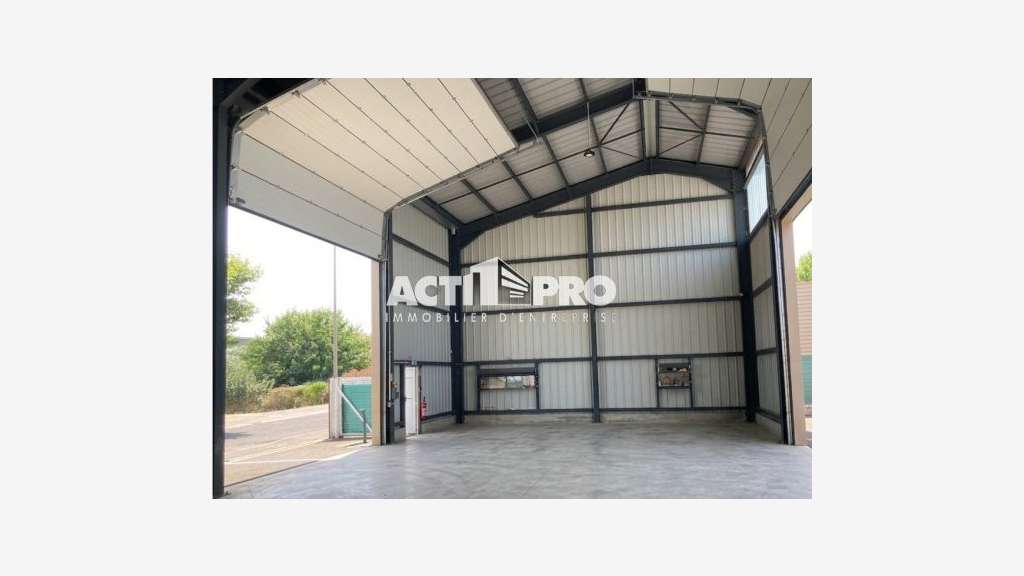 Entrepot - Pyrenees Orientales