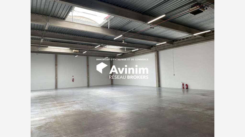 A louer cellule d'activité 474m² ZI Le Bourget