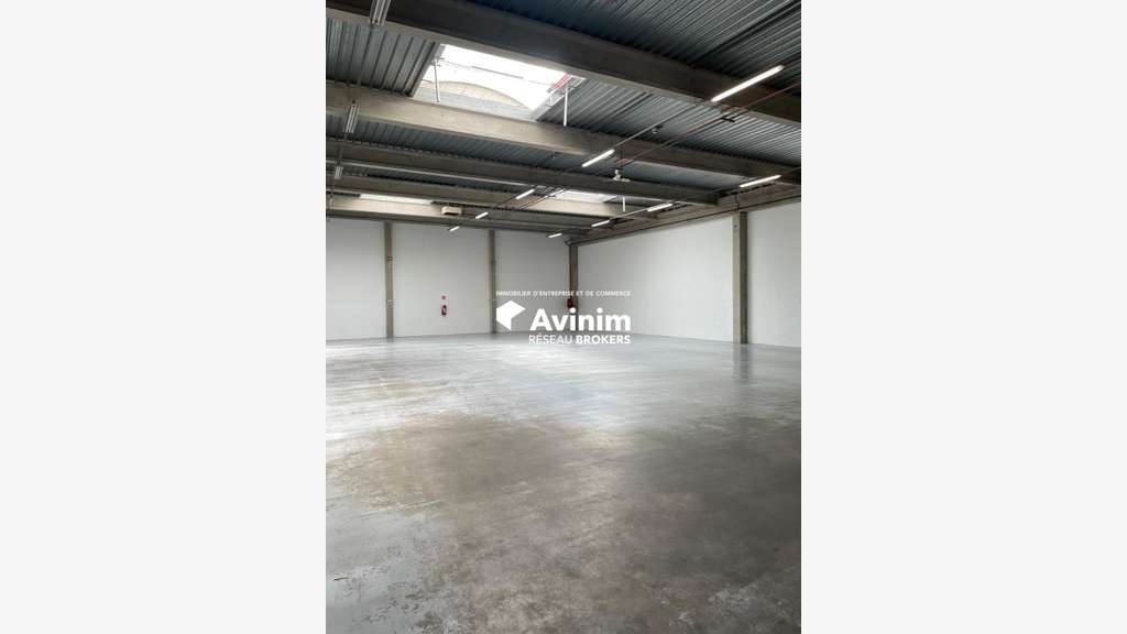 A louer local d'activité 596m² ZI Le Bourget