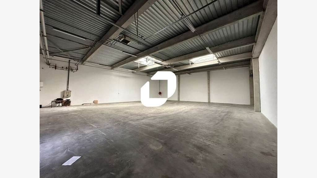 A louer Local d'activité 474m² Le bourget