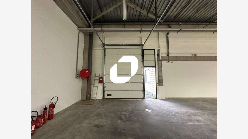 A louer Local d'activité 474m² Le bourget
