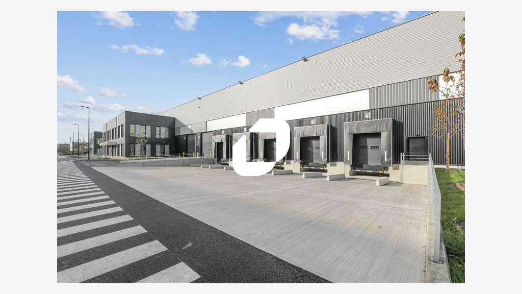 A louer Local d'activité 1955m² Le bourget