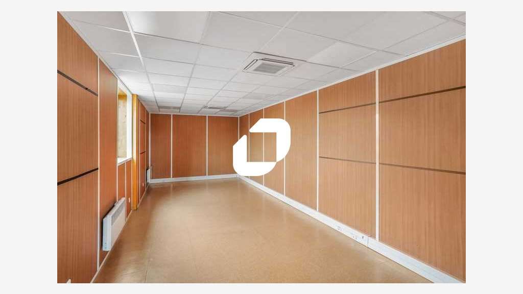 A louer Local d'activité 447m² Le bourget