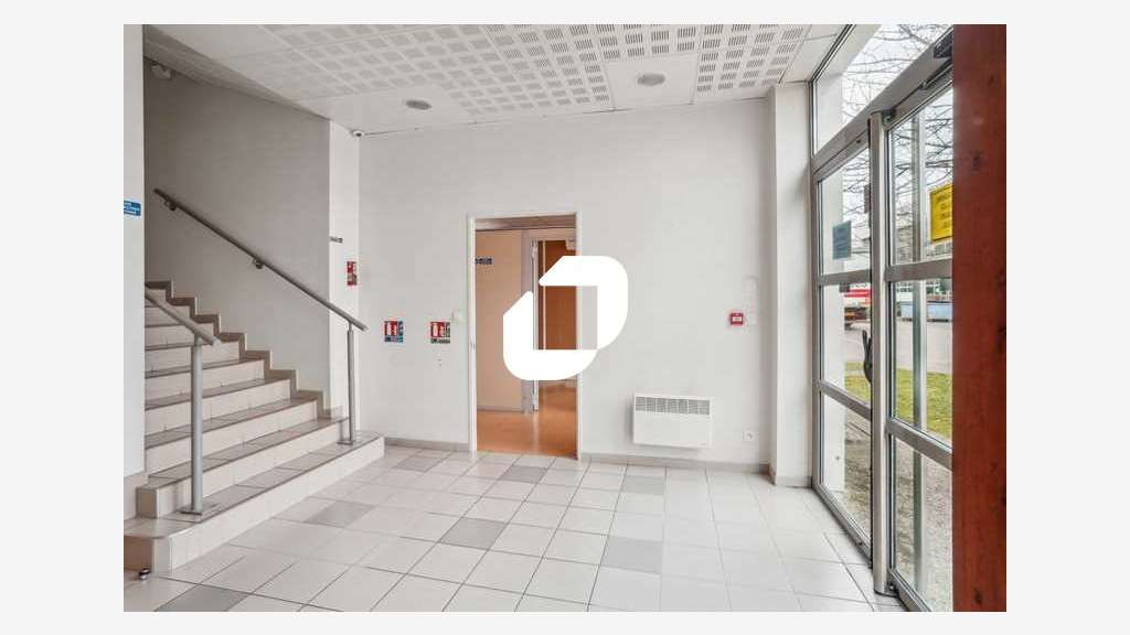 A louer Local d'activité 447m² Le bourget