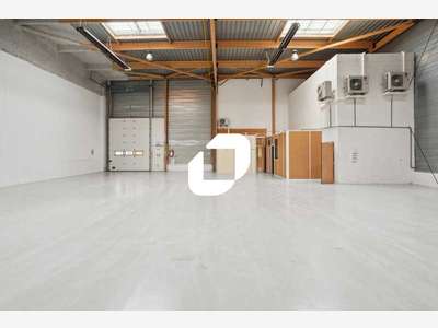 A louer Local d'activité 620m² Le bourget