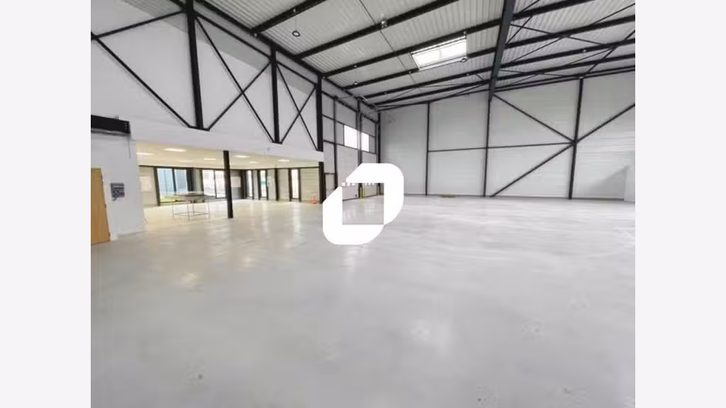 A louer Local d'activité 2527m² Le bourget
