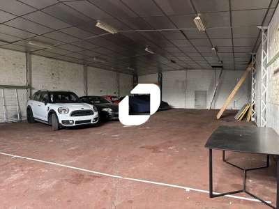 Location Locaux d'activités - Entrepôts au Bouscat