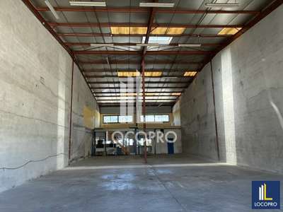 À louer - Local d'activité / entrepôt de 480 m², 6