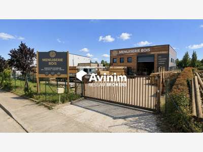 Loue local professionel 255m² au Cannet des Maures