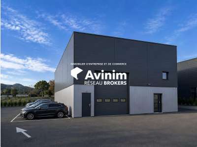 Loue local artisanal de 820m² Le Cannet Des Maures