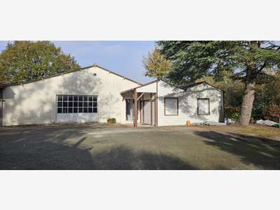 Location local artisanal de 110m² Le Cellier