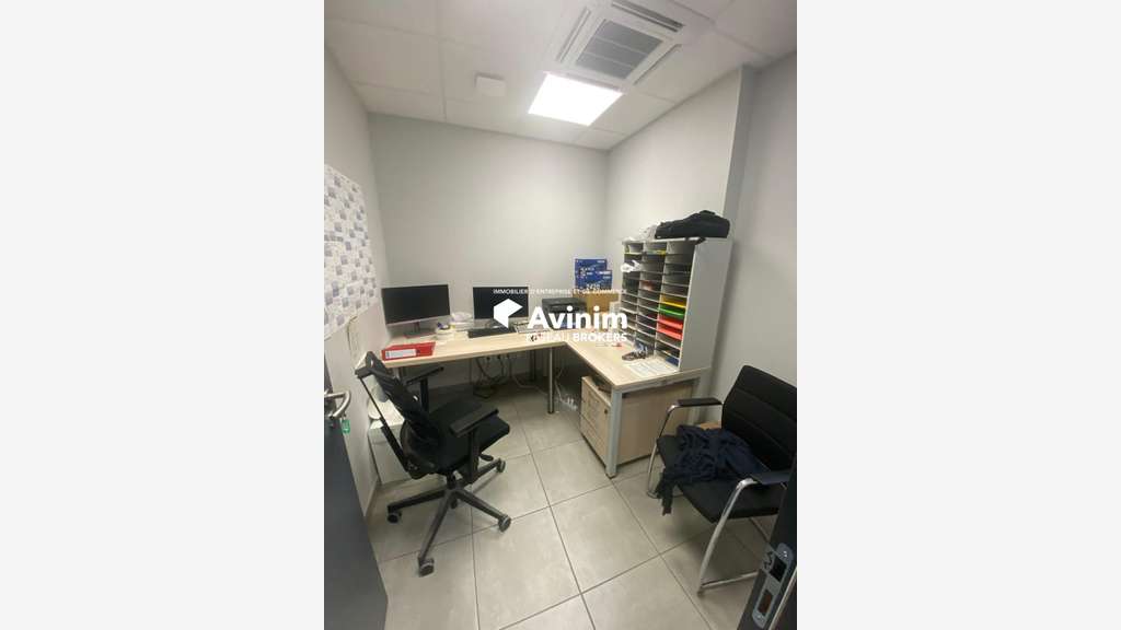 A louer local industriel 1500m² SLS Actiparc