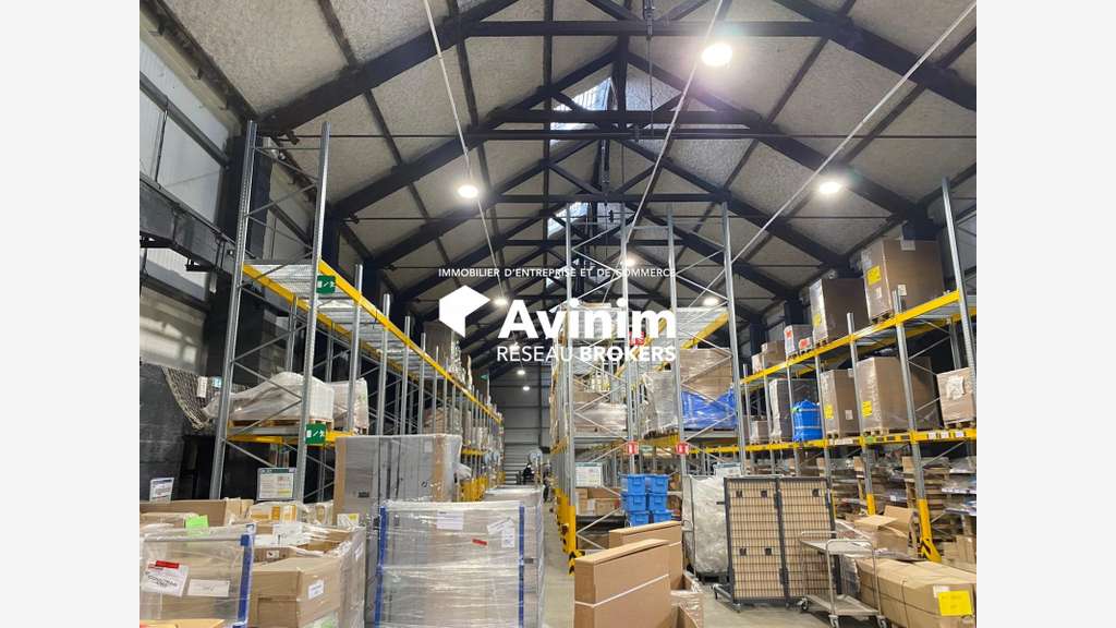A louer local industriel 1500m² SLS Actiparc