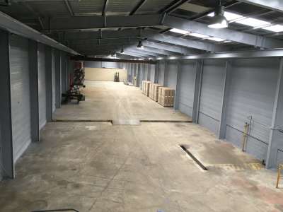 A louer local industriel de 1 300m² au Creusot