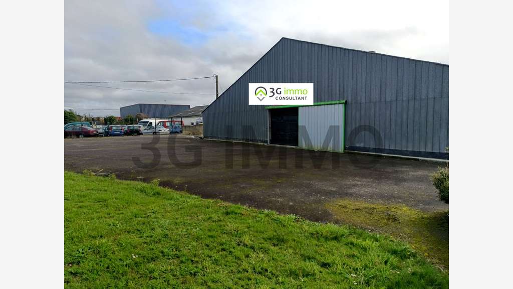 A louer hangar 1500m² sur 3360m² au Folgoët