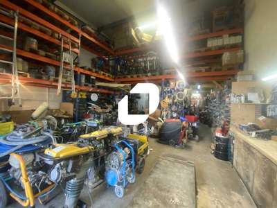 Location Locaux d'activités - Entrepôts au Haillan