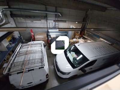 Location Locaux d'activités - Entrepôts au Haillan