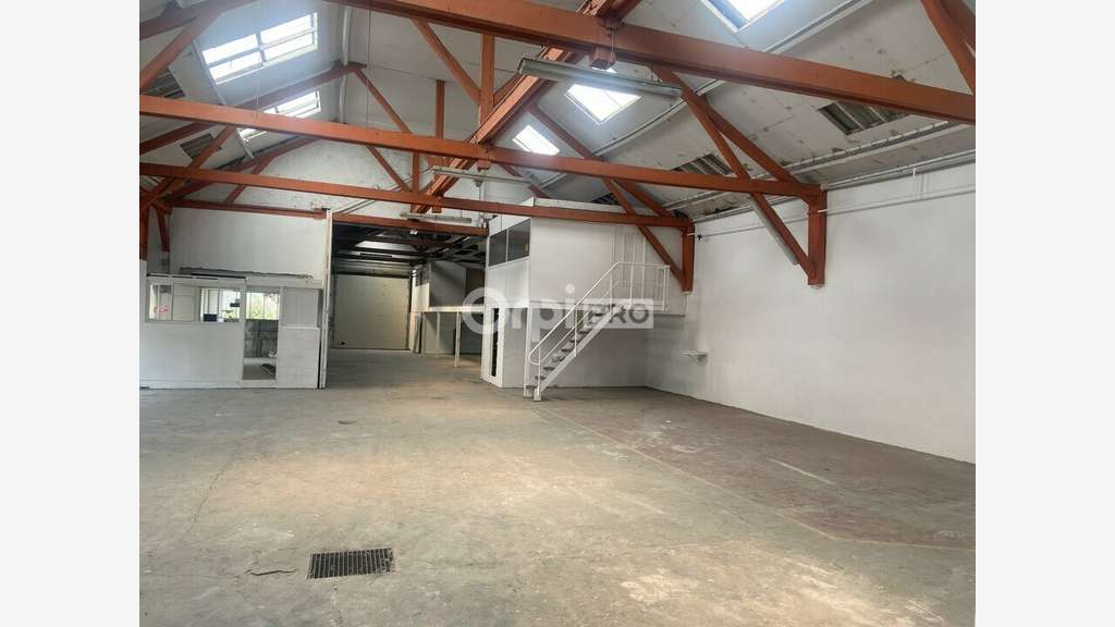 A louer local d'activité 850m² au Havre