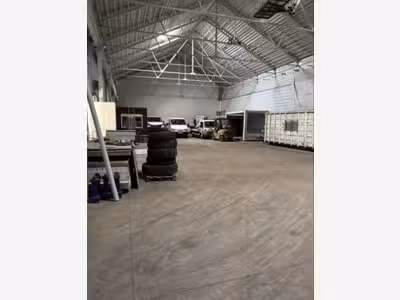 À louer local d'activités 1 200m² au Havre ZIP