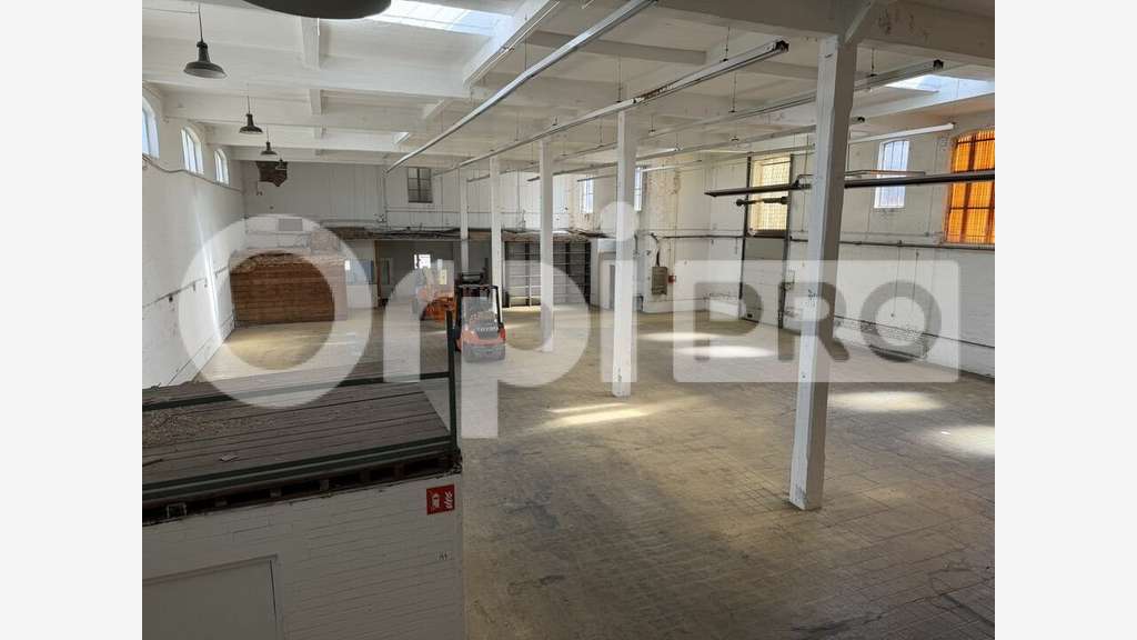 Local d'activité 750m² à louer le Havre