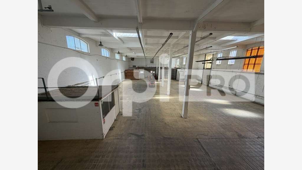 Local d'activité 750m² à louer le Havre