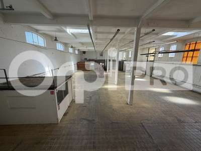 Local d'activité 750m² à louer le Havre