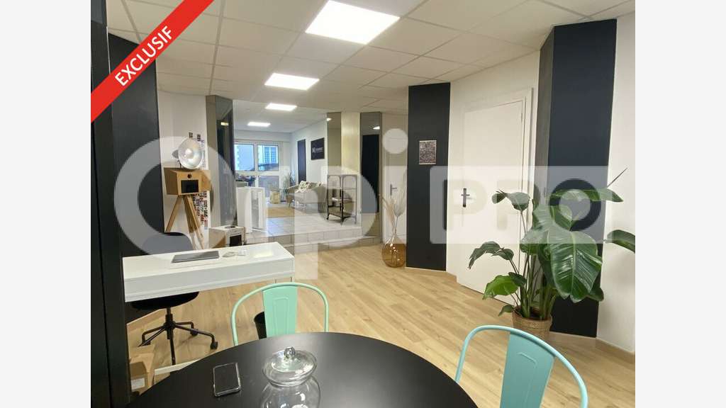 Local 91m² à louer Rue Raspail au Havre