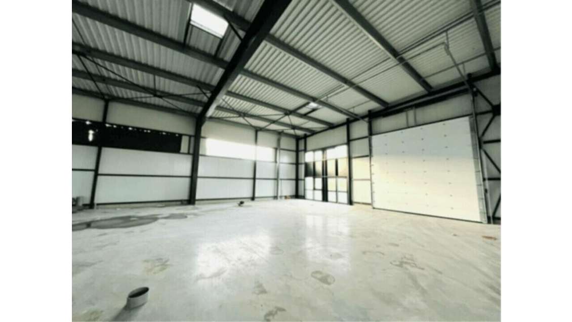 Local d'activité 680m² à louer au Havre