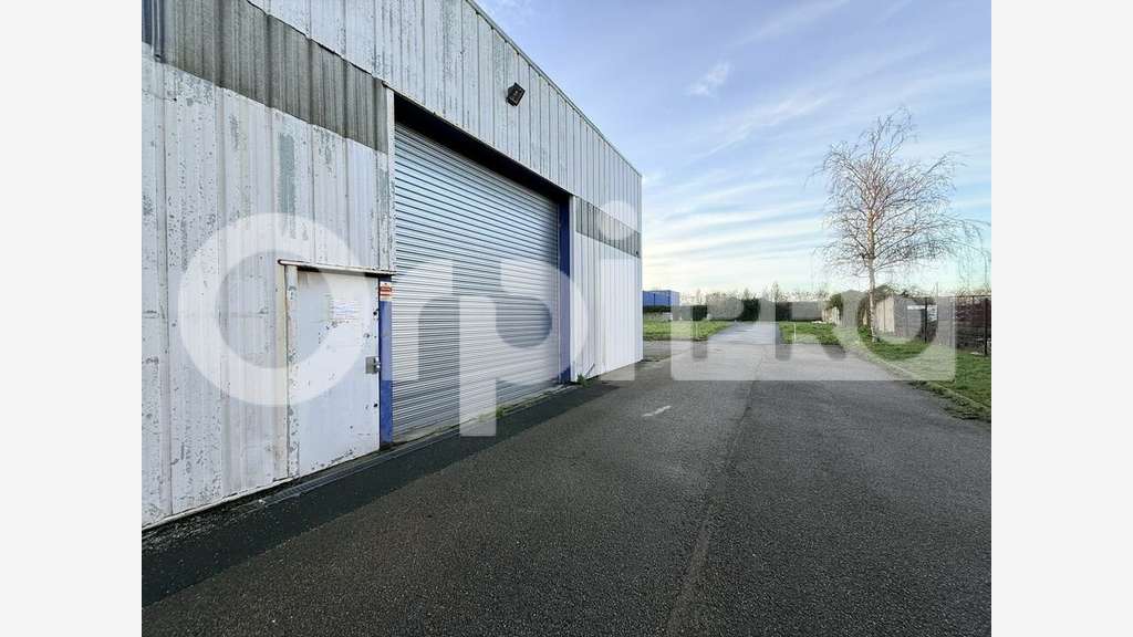 Location local d'activité 910m² Le Havre ZI