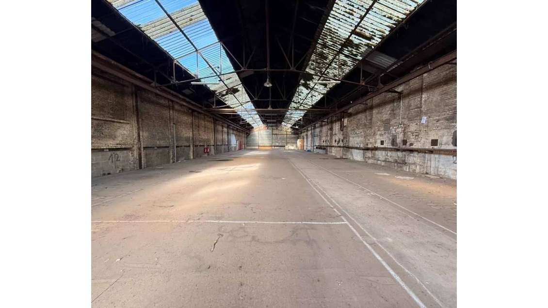 À vendre ou à louer local 3468m² au Havre