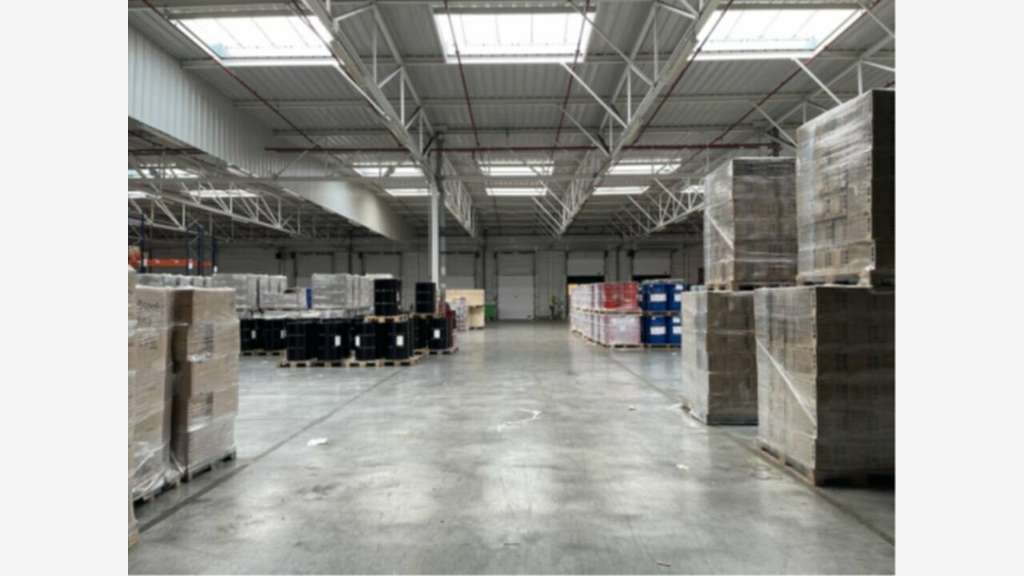 Entrepôt logistique de 4844m² à louer le Havre