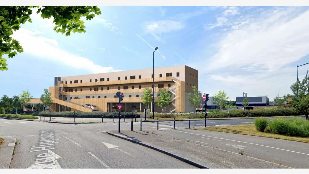 À vendre ou à louer – Bureaux et Locaux d'a