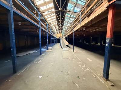 À vendre ou à louer – Local d'activités de 1 129 m