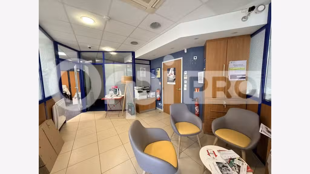 A louer local de 145m² quartier des Docks Le Havre