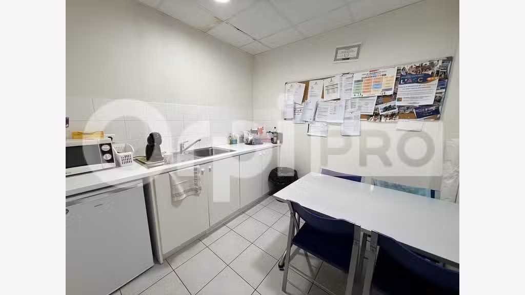 A louer local de 145m² quartier des Docks Le Havre