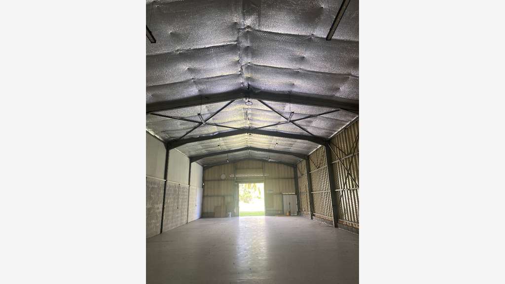 Local d'activités de 250m² à louer Le Lamentin