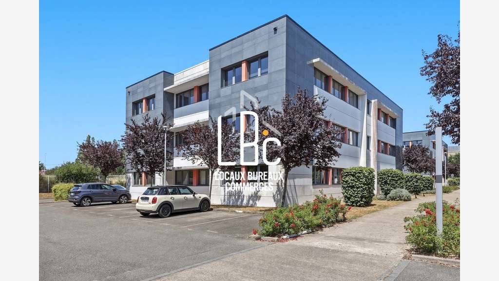 Bureaux 75m² RDC à louer à Saint-Herblain