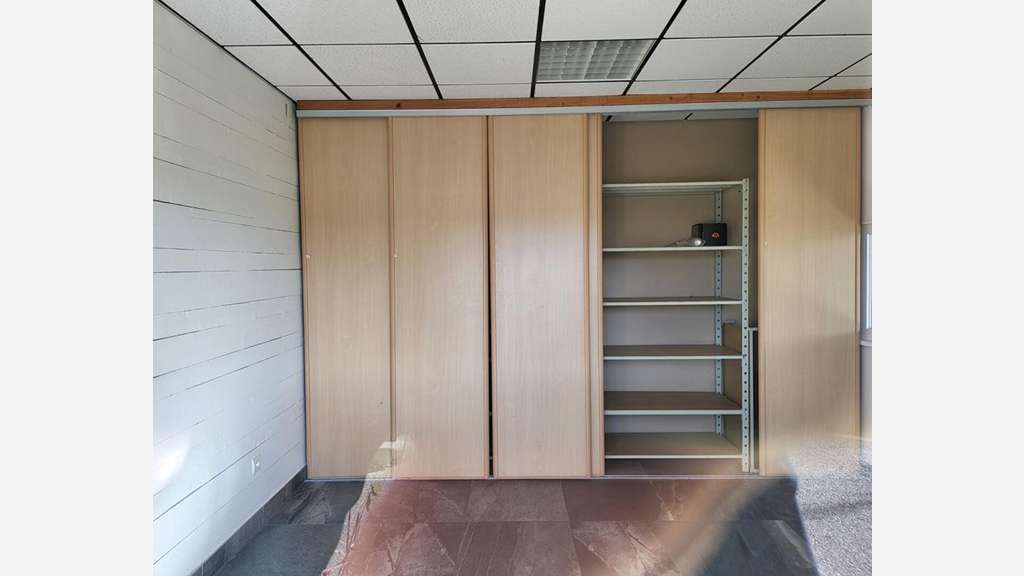 Bâtiments 3400 m² Zone Artisanale Champagné