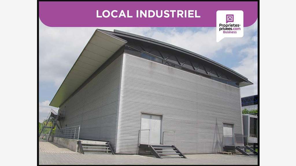 A louer local commercial 2527m² Le Mans