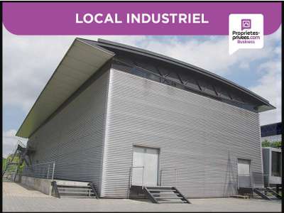 A louer local commercial 2527m² Le Mans