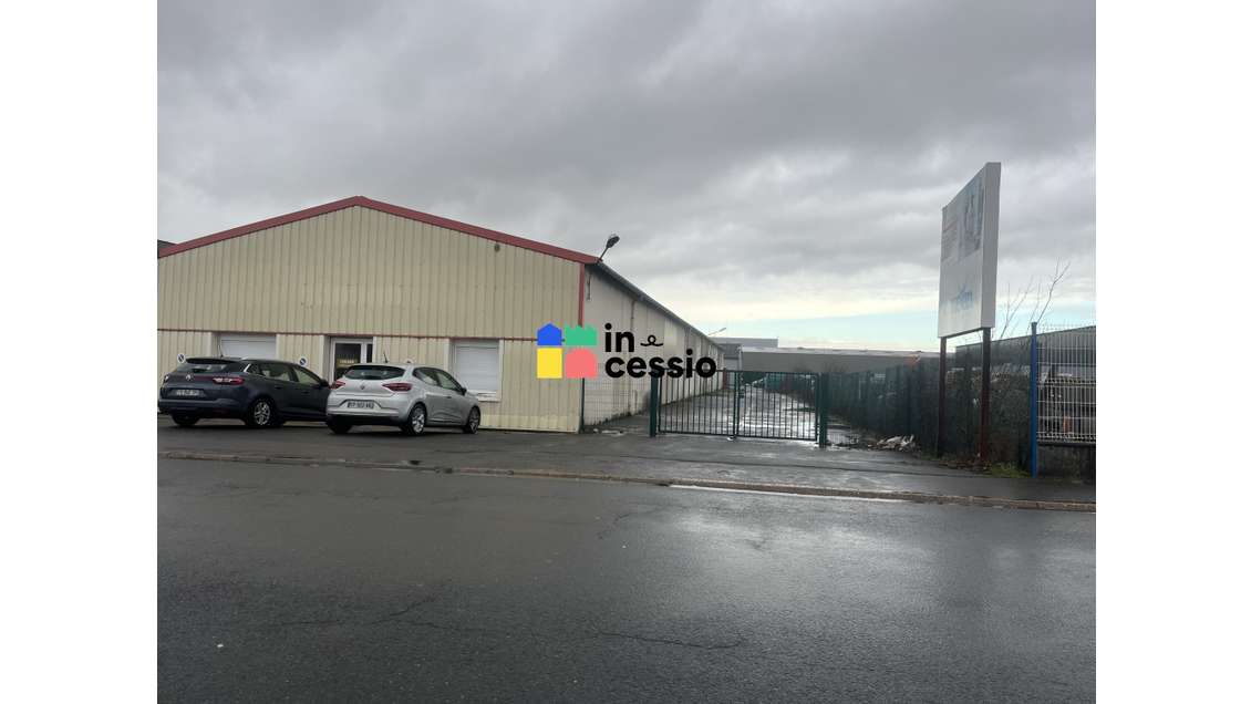 A louer local d’activité / stockage 850m² Le Mans