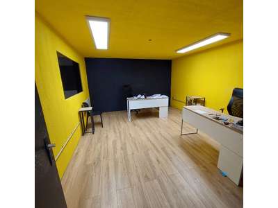 Location Locaux d'activités - Entrepôts au Mans