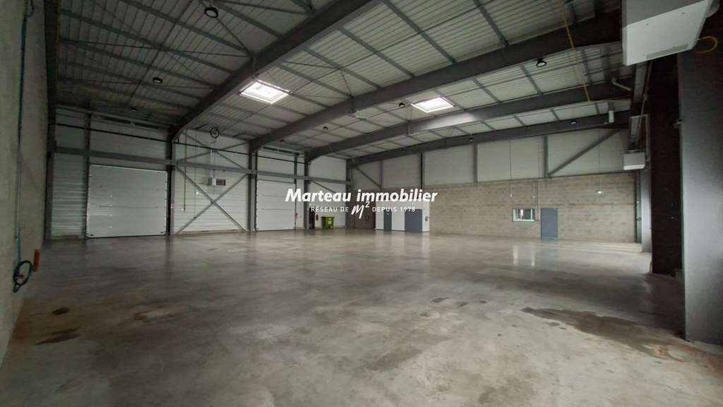 A LOUER LOCAL D'ACTIVITÉ 1 000 M² LE MANS